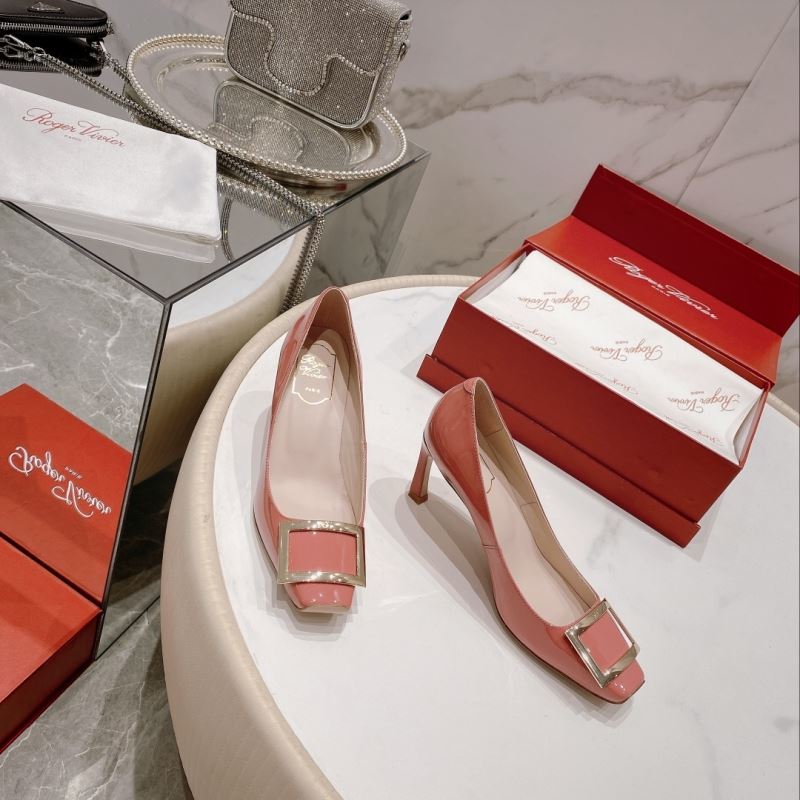 Roger Vivier flat shoes